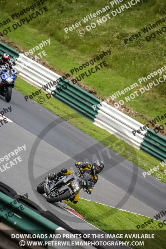 cadwell no limits trackday;cadwell park;cadwell park photographs;cadwell trackday photographs;enduro digital images;event digital images;eventdigitalimages;no limits trackdays;peter wileman photography;racing digital images;trackday digital images;trackday photos